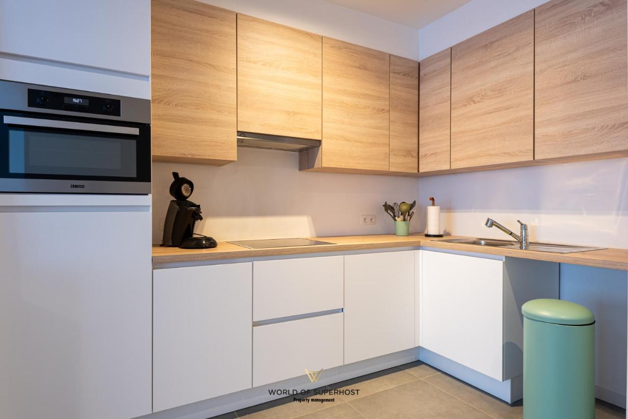 Spacious Apartment Closeby The Sea Up To 6 People! Ostend Exterior photo